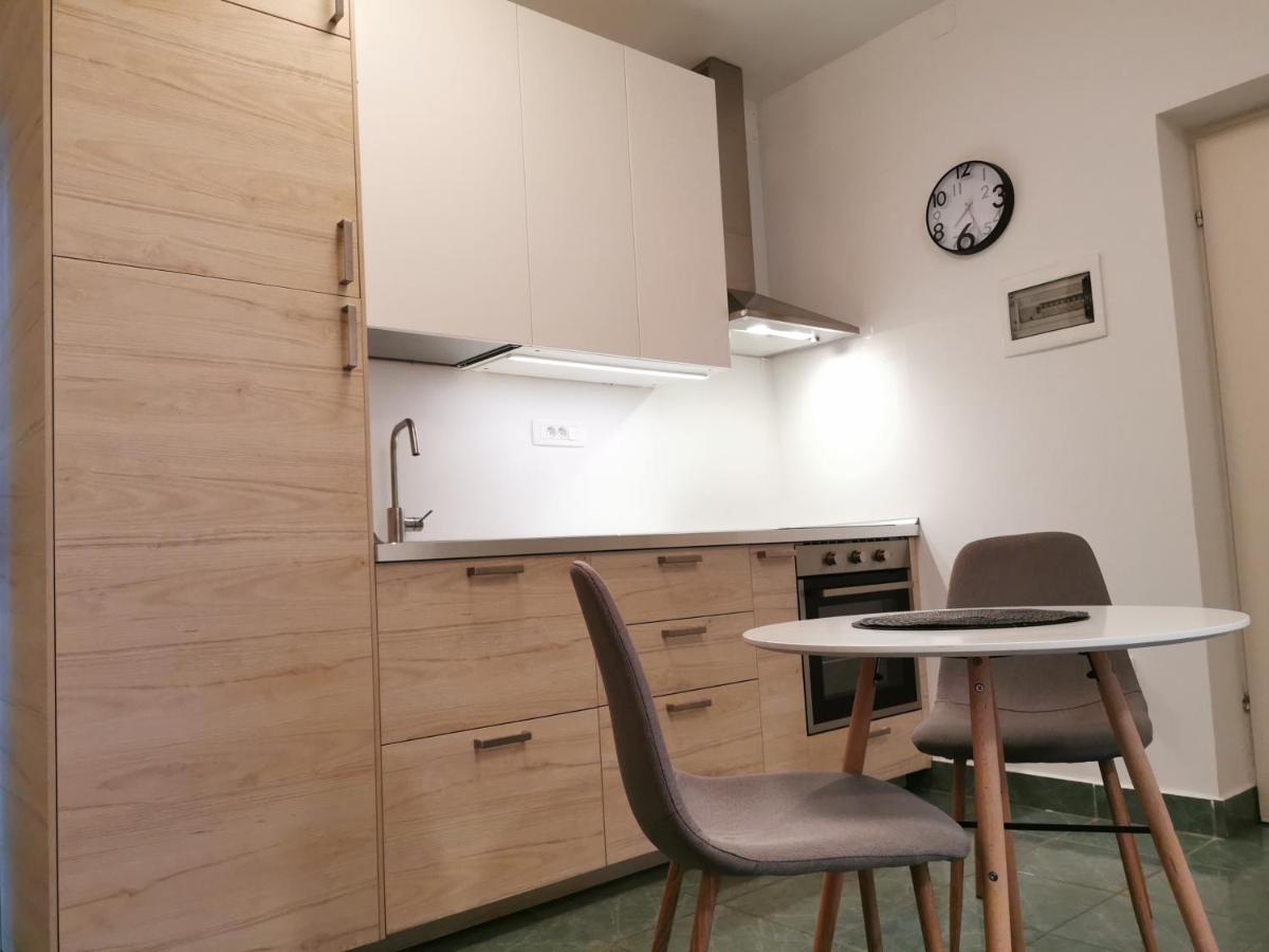 Goriska Apartments Ajdovščina Dış mekan fotoğraf