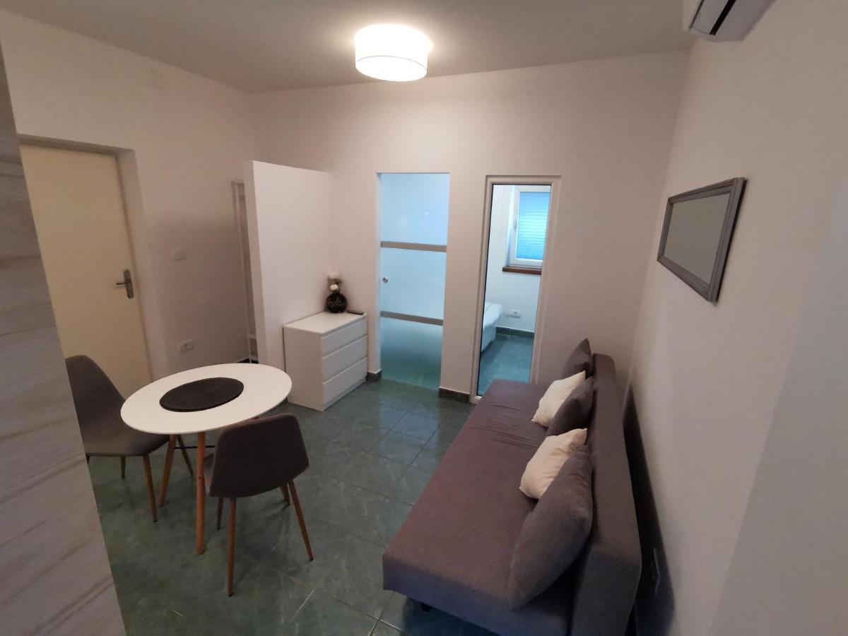 Goriska Apartments Ajdovščina Dış mekan fotoğraf