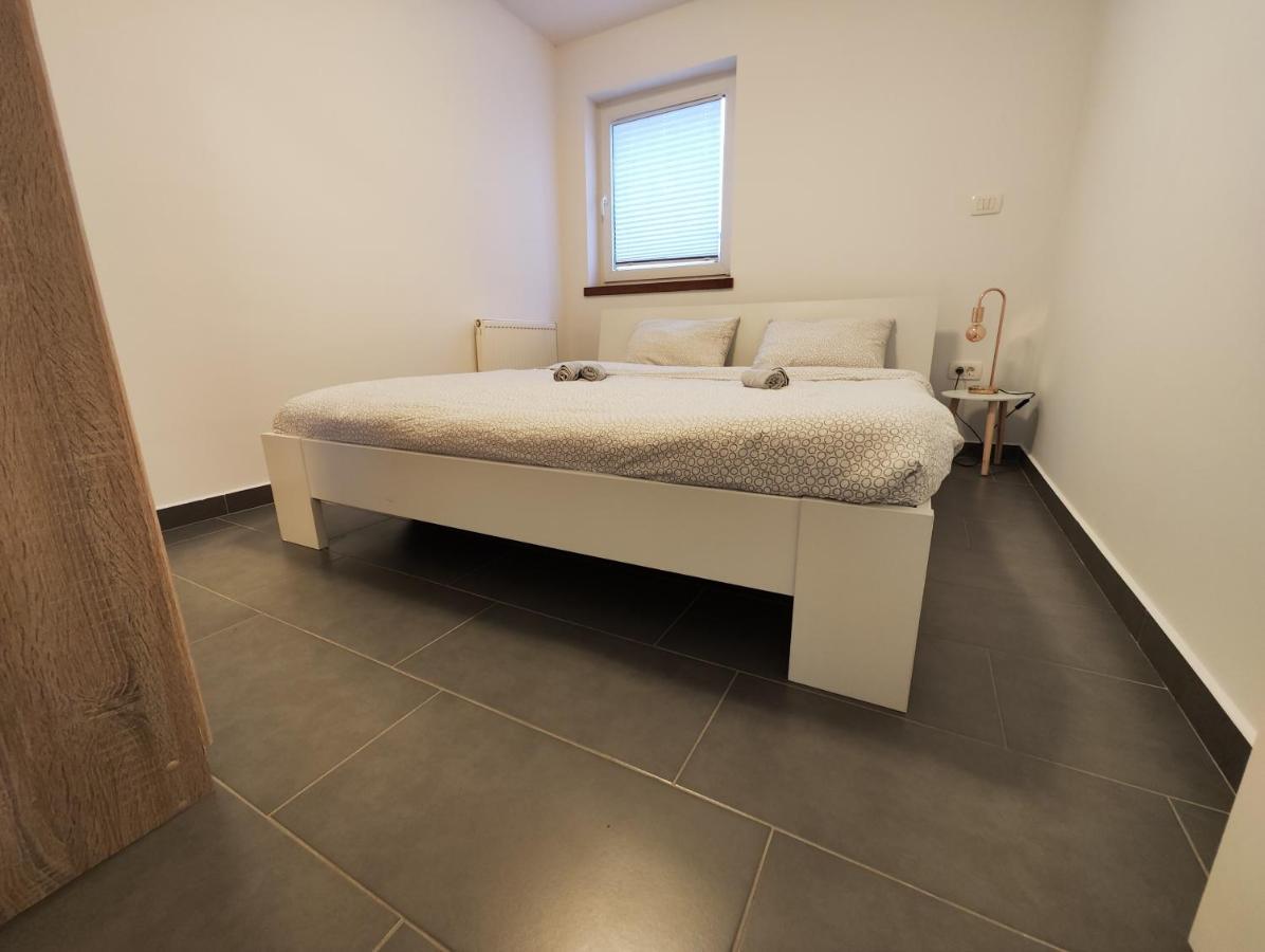 Goriska Apartments Ajdovščina Dış mekan fotoğraf